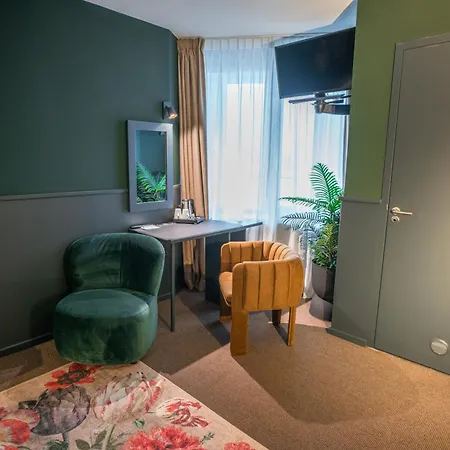 Stadshotel 호텔 3*