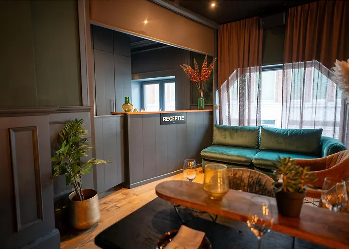 Stadshotel Szálloda 3*